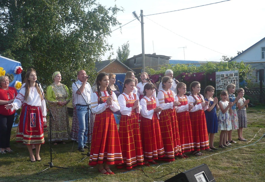 Село вязовое краснояружского района. Фестиваль мельница Краснояружский район. Вязовской сельский дом культуры. Краснояружский район Белгородской области.